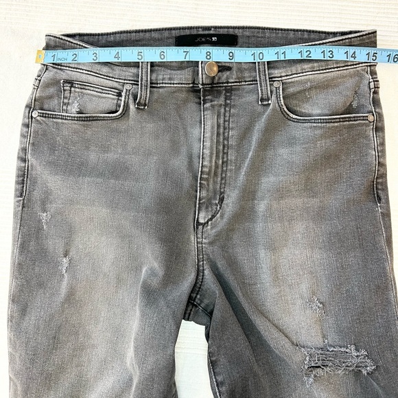 Joe’s Jeans Distressed High Rise Skinny Ankle - Picture 11 of 13